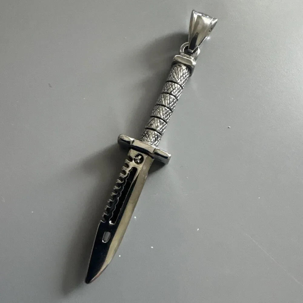 Stainless Steel Silver Plated Dagger Knife Military Pendant 24” Chain Gift Men’s